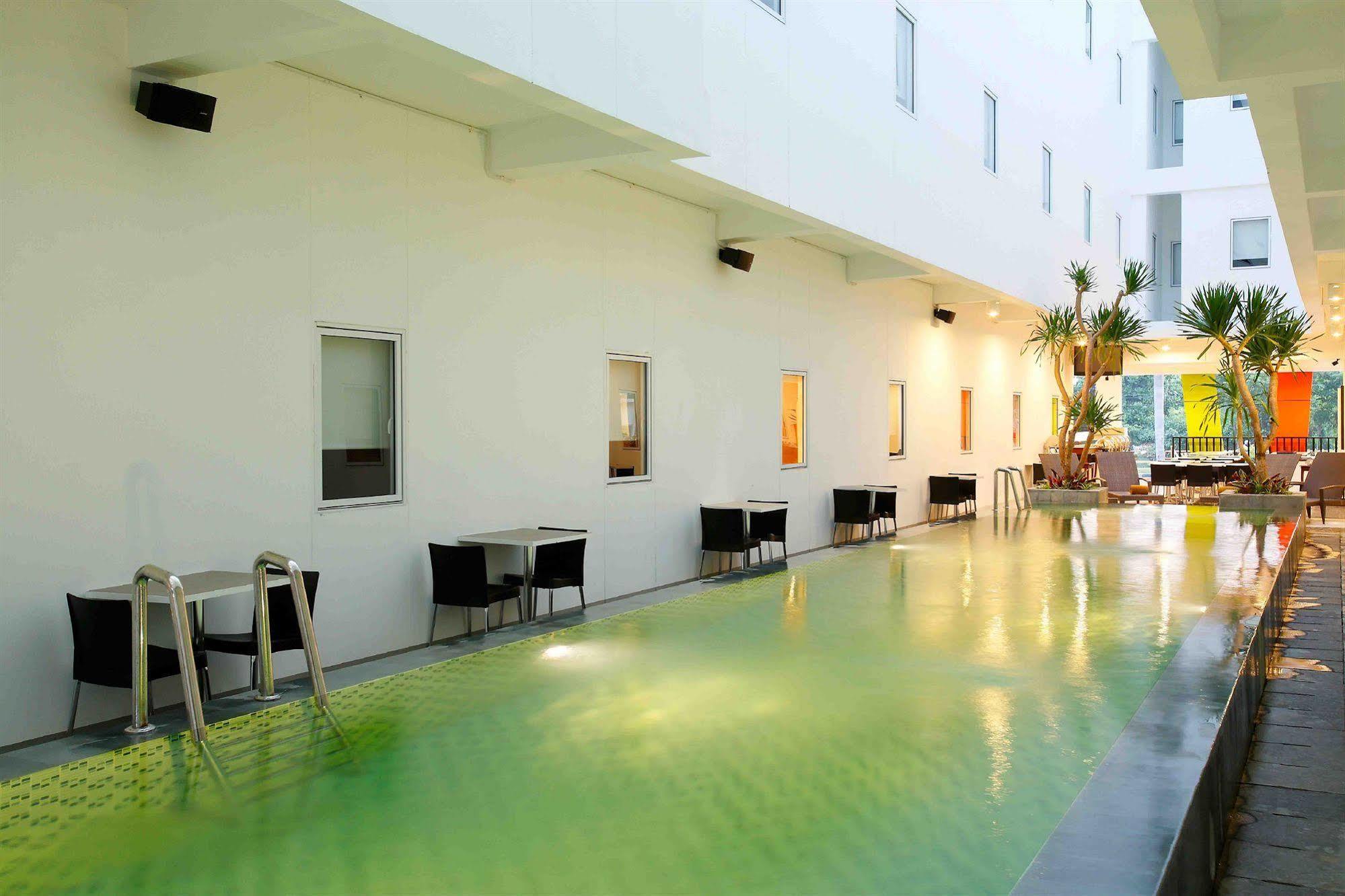 Amaris Hotel Sunset Road - Bali Kuta Lombok Dış mekan fotoğraf